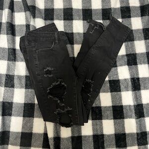 SOLD American Eagle black Ripped/ Distressed skinny jean